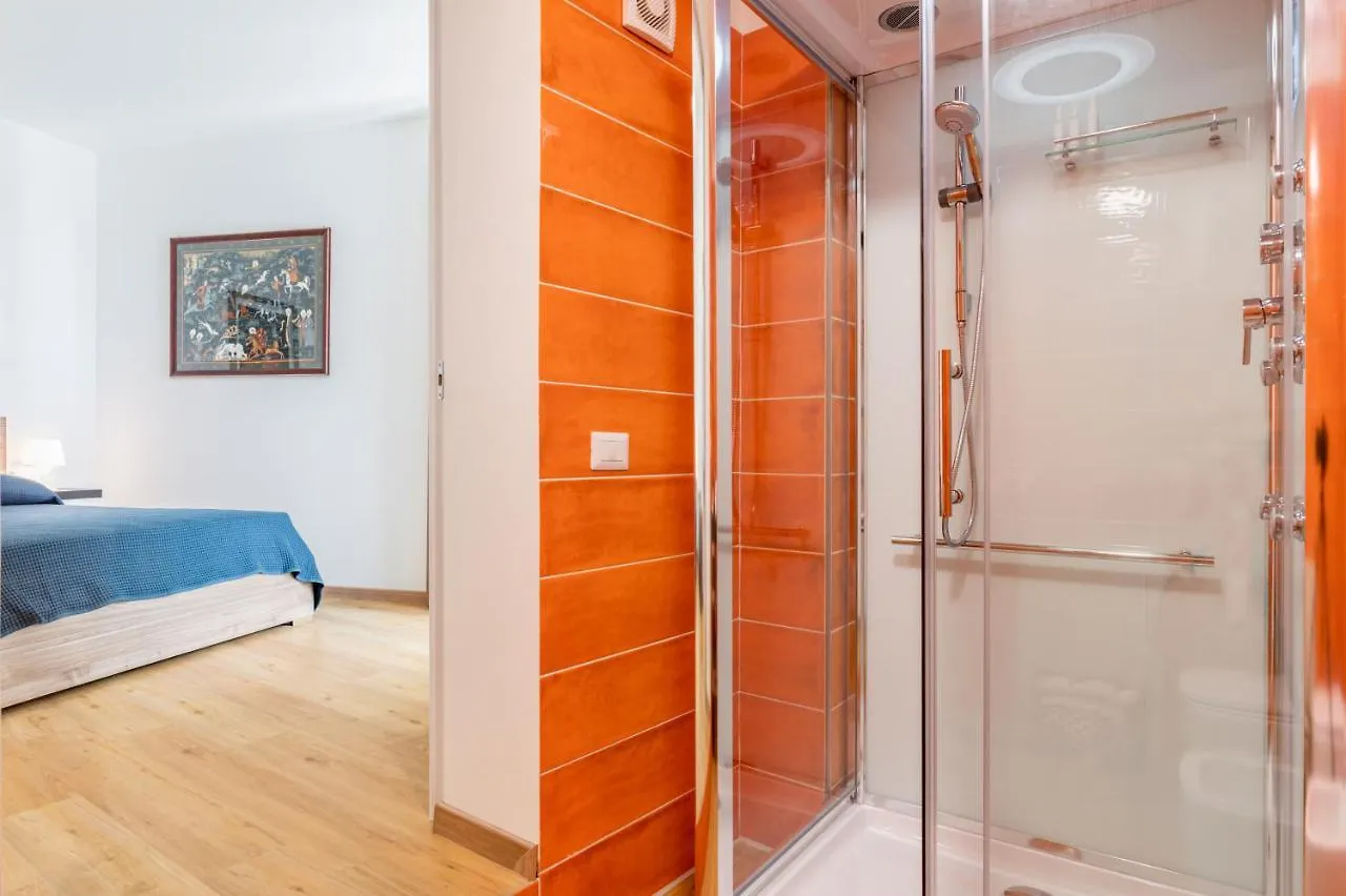 Catania Central Guest House - Rooms With Balcony